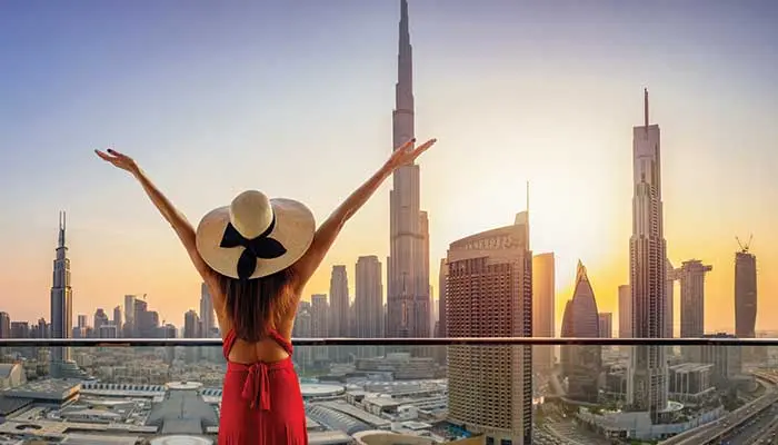 Dubai Tour Package 3 Nights 4 Days | Independence Day Special Deal with Burj Khalifa & Safari