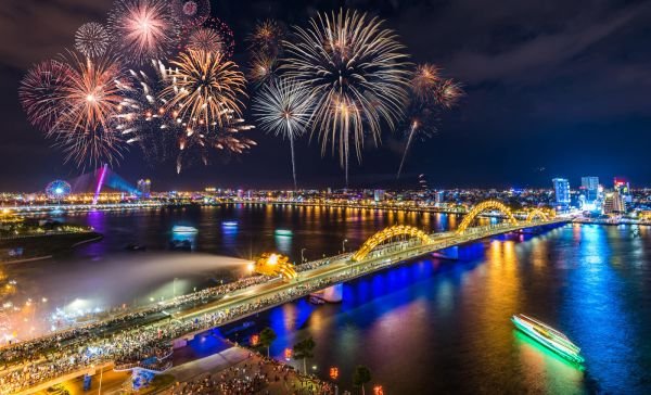 Vietnam Tour Package 7 Days & 6 Nights – Ho Chi Minh, Da Nang & Hanoi