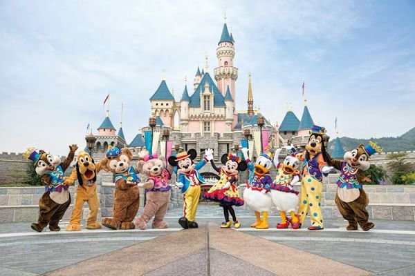 Hong Kong Macau Honeymoon Package 6 Days 5 Nights – Disneyland Stay & Romantic Tour