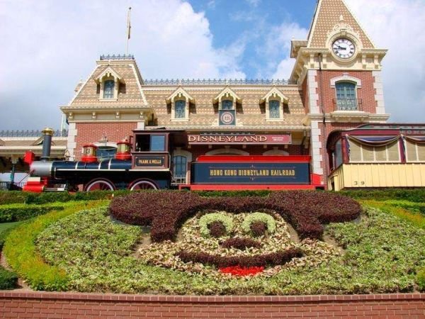 Hong Kong Macau Holiday Package 6 Days 5 Nights – Disneyland, Ocean Park & City Tour