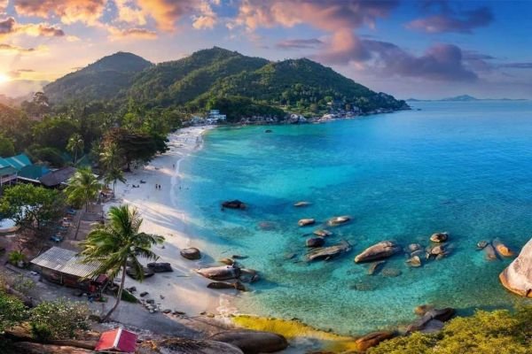 Bangkok & Koh Samui Tour Package 5 Days & 4 Nights – Island + City Experience