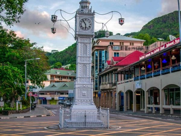 Seychelles Tour Package 5 Days & 4 Nights – Exotic Island Experience